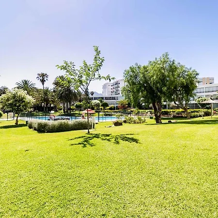 Acogedor, Terraza, Piscina Y Mar *