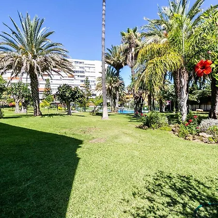 Acogedor, Terraza, Piscina Y Mar * Benalmádena